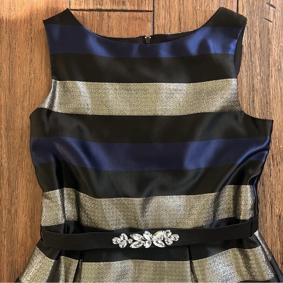 Amy Byer Girls 14 Formal Dress Shimmery Gold Blue Black Wedding Holiday Event - Picture 10 of 12